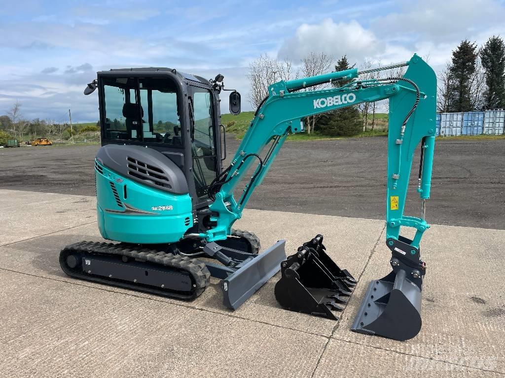 Kobelco SK26SR-7 小型挖土機/掘鑿機<7t(小型挖掘機)
