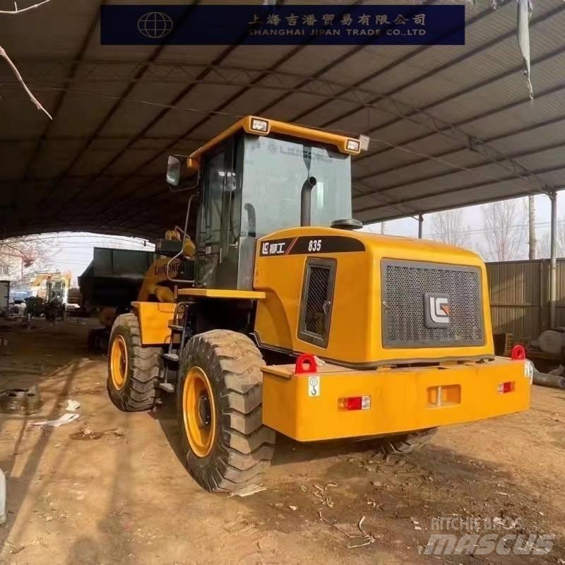 LiuGong CLG 835 輪胎式裝載機