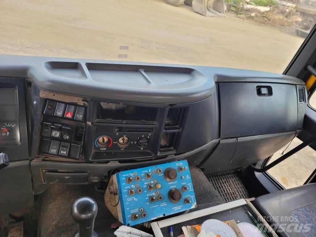 Volvo FL6 180 傾卸式卡車