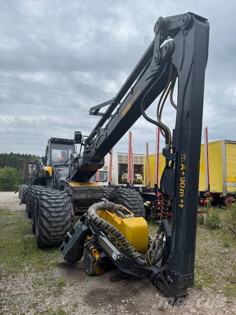 Ponsse Bear 8W 收穫機