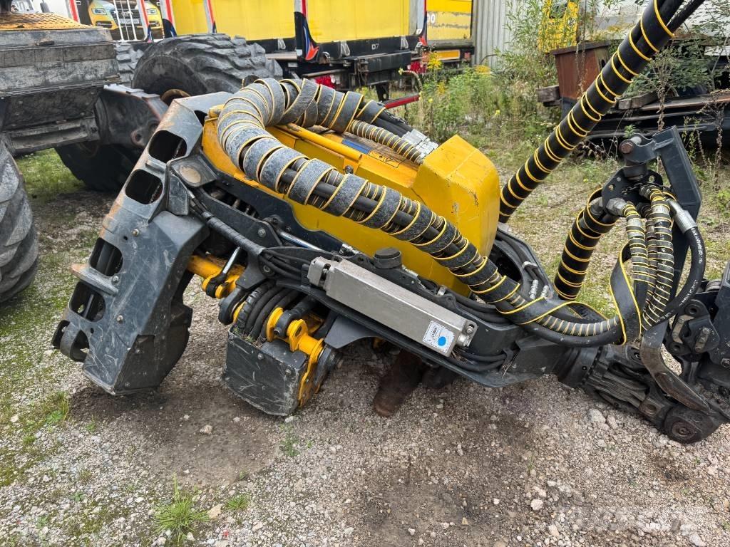 Ponsse Bear 8W 收穫機