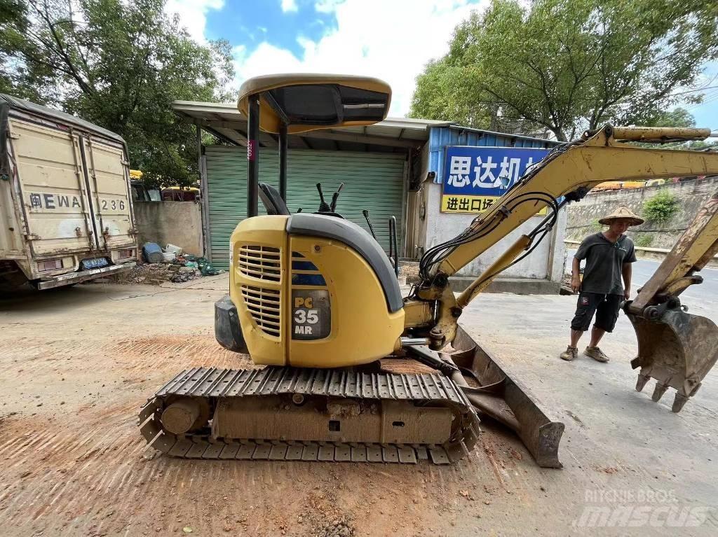 Komatsu PC 35 MR-2 小型挖土機/掘鑿機<7t(小型挖掘機)
