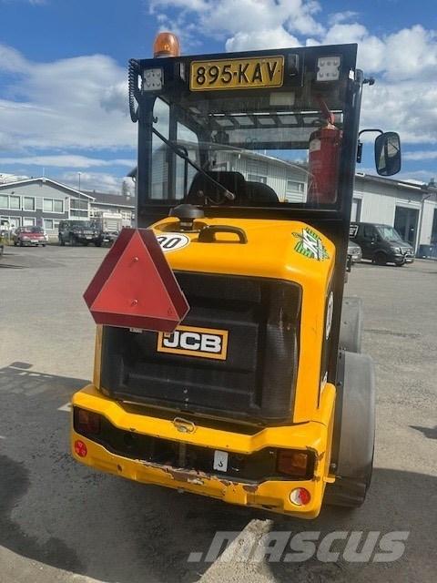 JCB 403 輪胎式裝載機