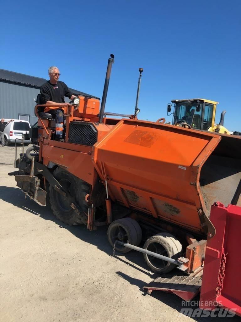 Bitelli BB 630 瀝青攤舖機/鋪路機