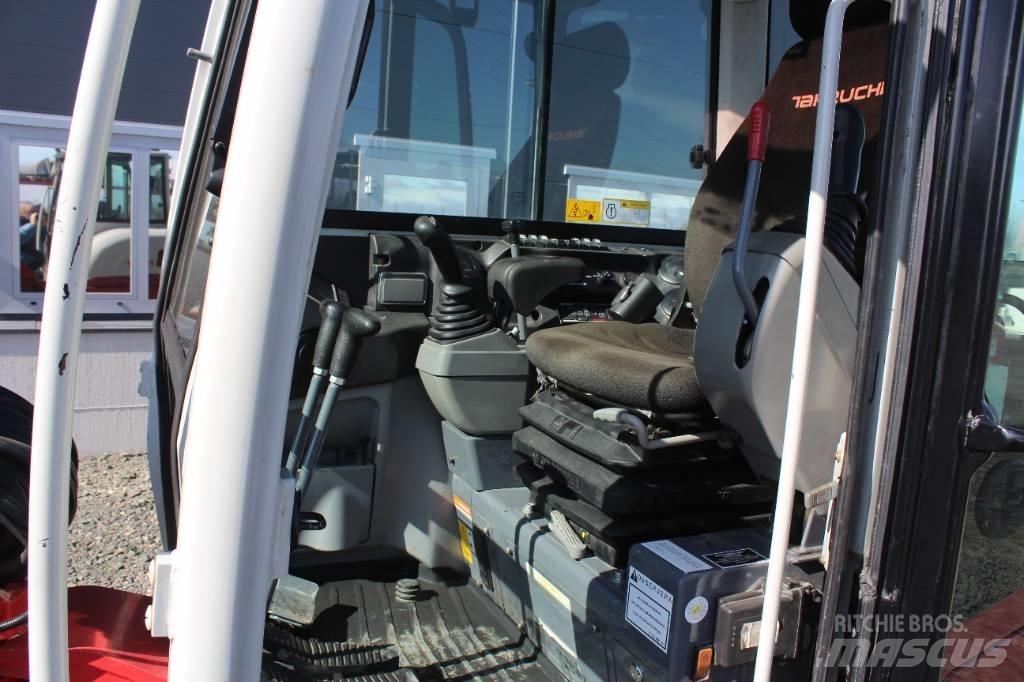 Takeuchi TB 250 小型挖土機/掘鑿機<7t(小型挖掘機)