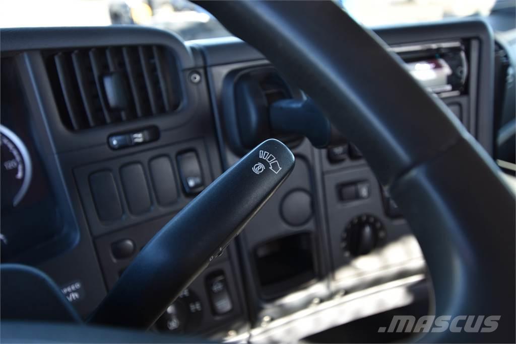 Scania G440 8X4 起重機卡車