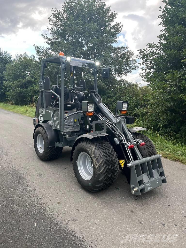 Wacker Neuson WL 25 輪胎式裝載機