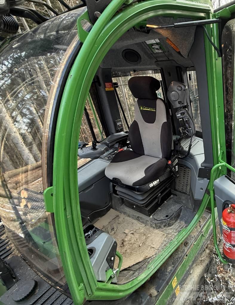 John Deere 1010G 集運機