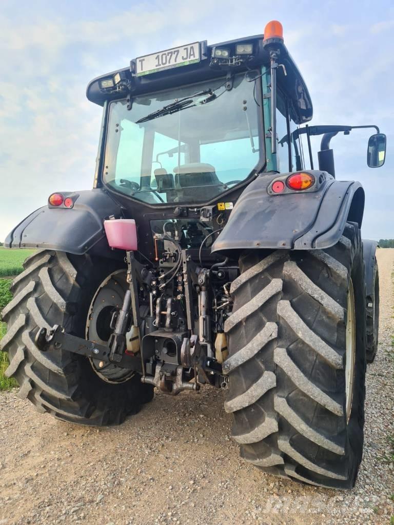 Valtra T 173 HiTech 曳引機