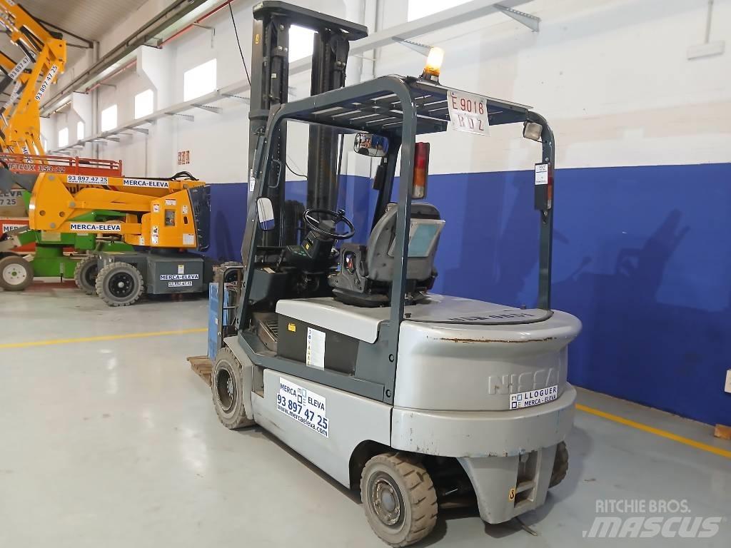 Nissan GQ02 L 30 CU 電動堆高機