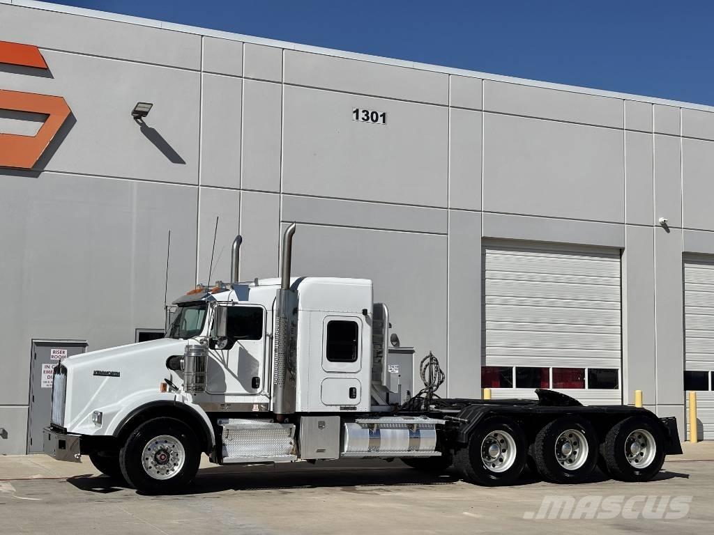 Kenworth T800 曳引機組件