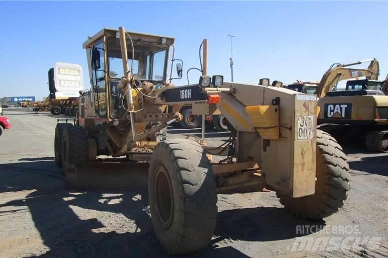 CAT 160H 平土機