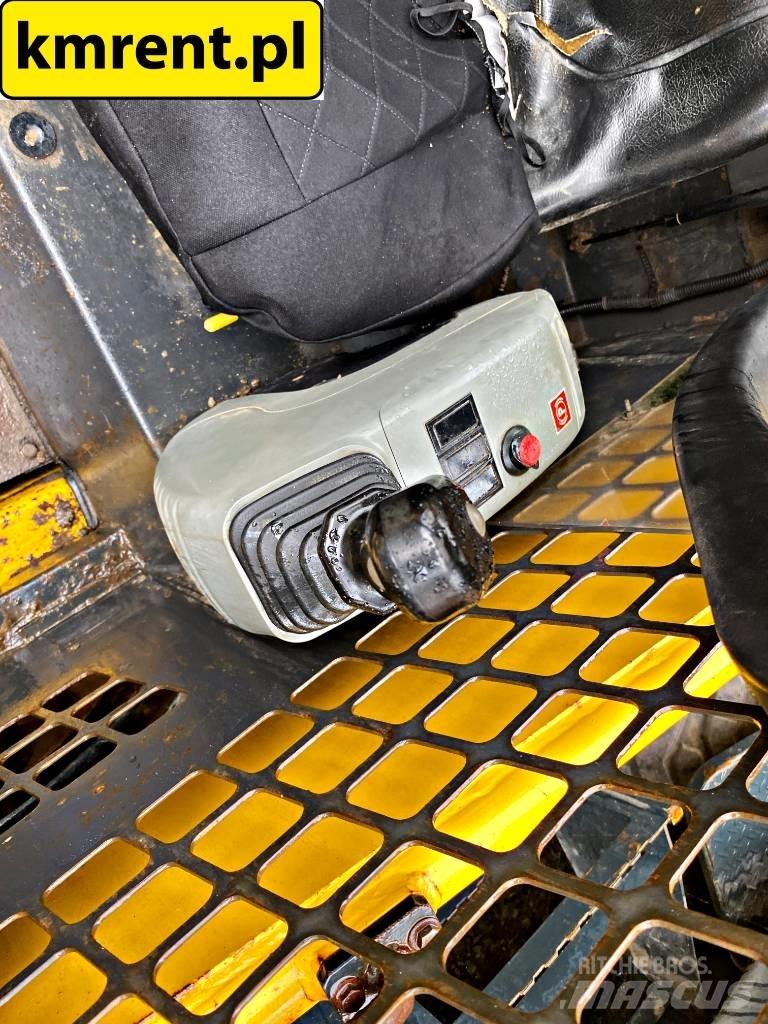 Komatsu SK 815 滑移轉向裝載機