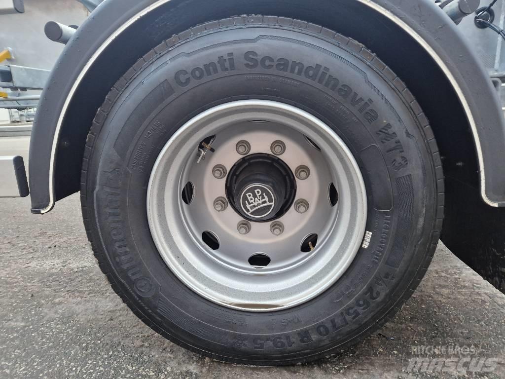 HFR Kontainerslep 貨櫃框架拖車