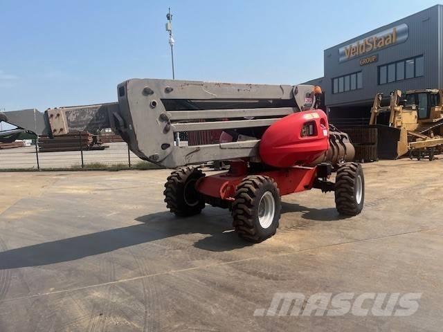 Manitou 180 ATJ 曲臂高空作業車