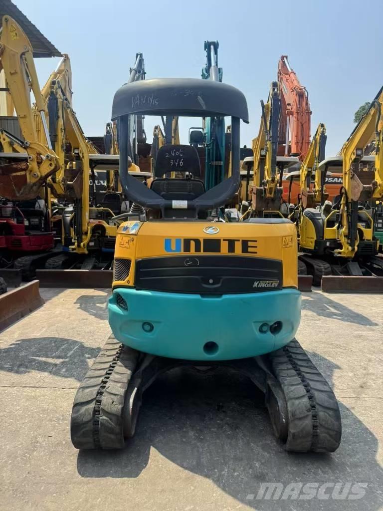 Kubota U 30 小型挖土機/掘鑿機<7t(小型挖掘機)