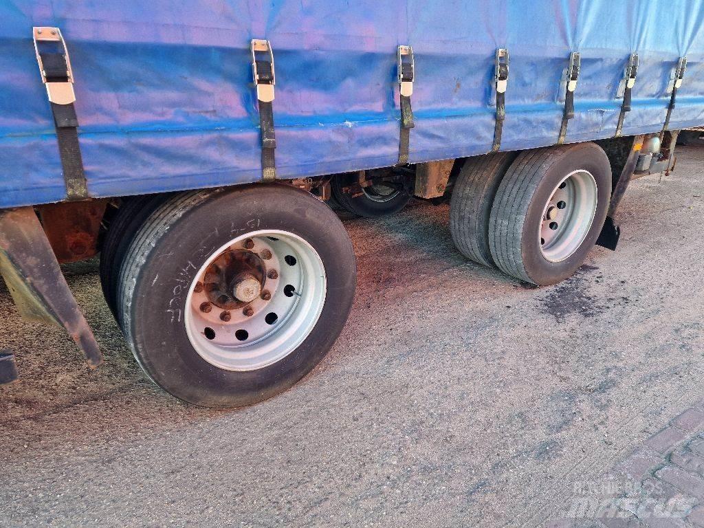  Ligthart 1220 SA-1 篷布半拖車