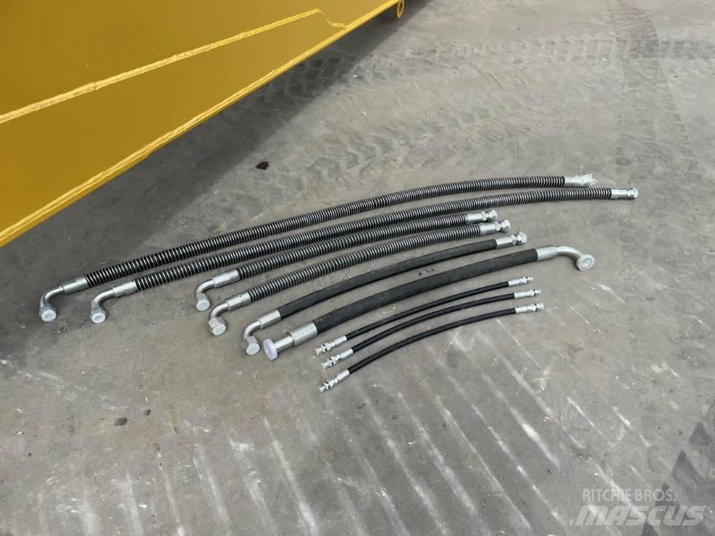 CAT 323 NG 15m Set 反向鏟