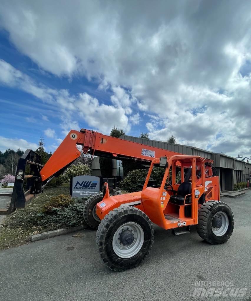JLG 6042 越野車