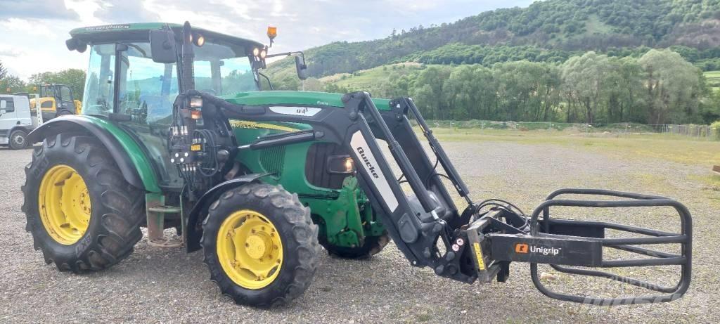 John Deere 5620 曳引機