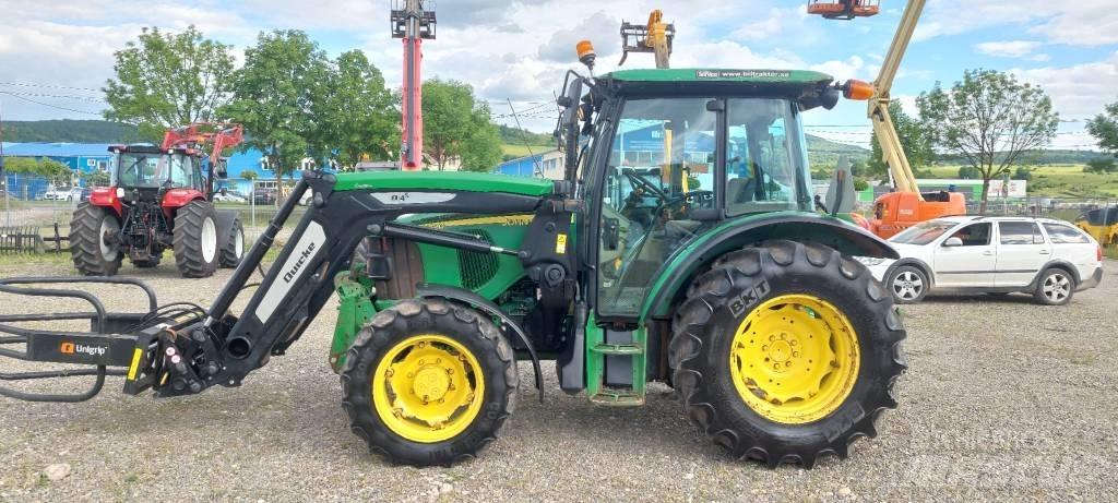 John Deere 5620 曳引機