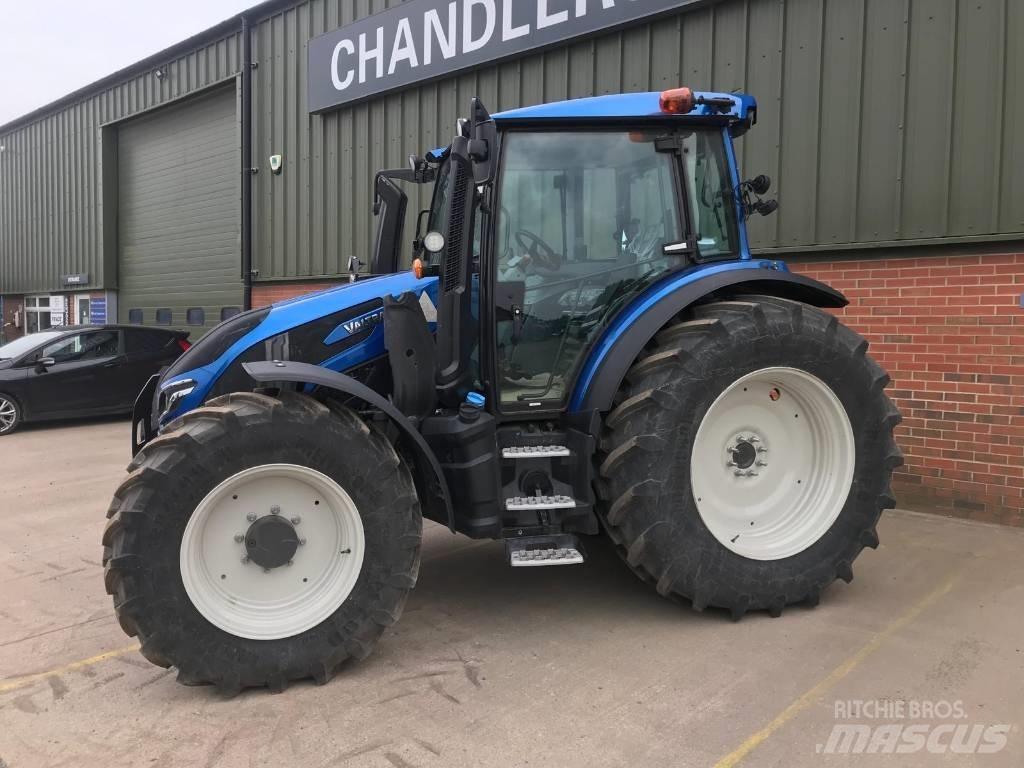 Valtra G 135 A 曳引機