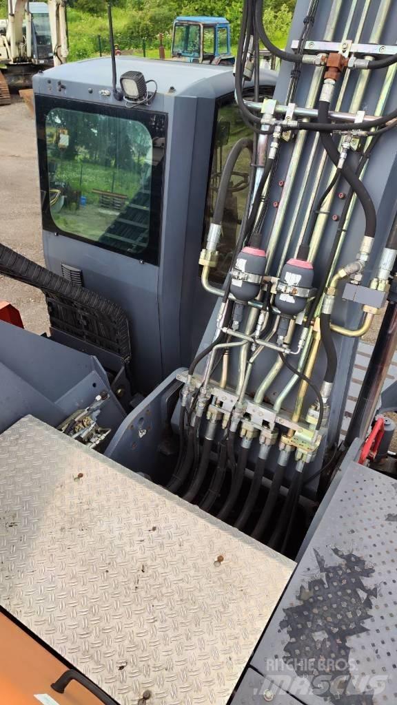 Atlas 350 MH 廢棄物/工業用操作車