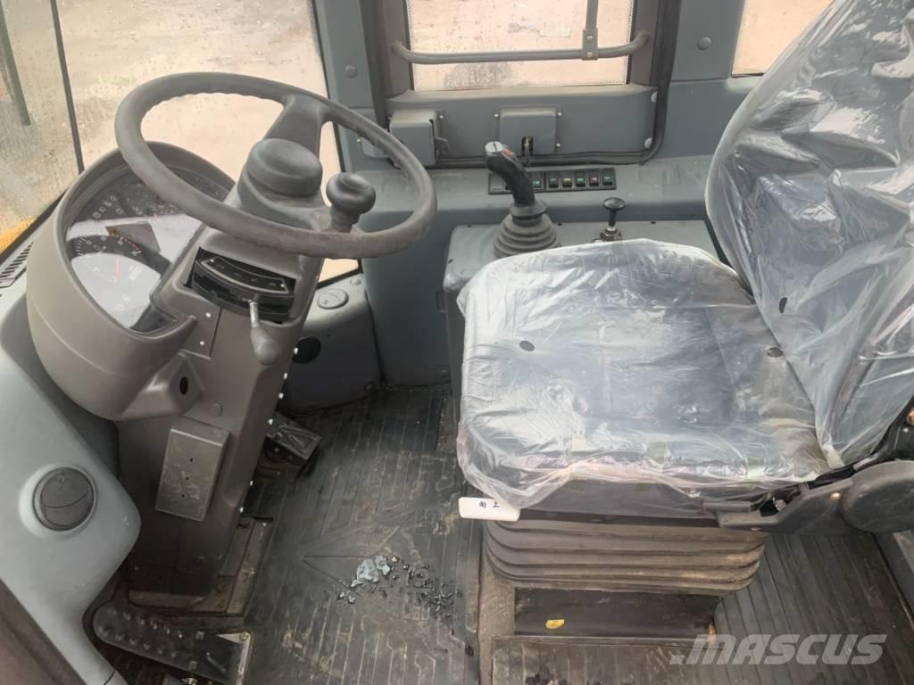 SDLG LG 956 L 輪胎式裝載機