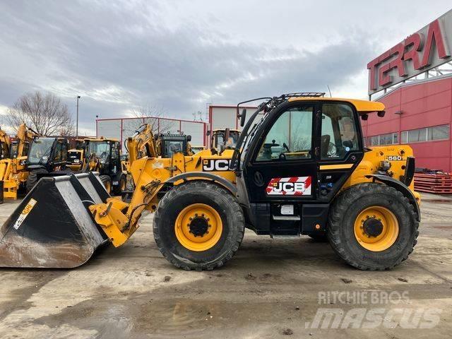 JCB 560-80 伸縮臂操作車