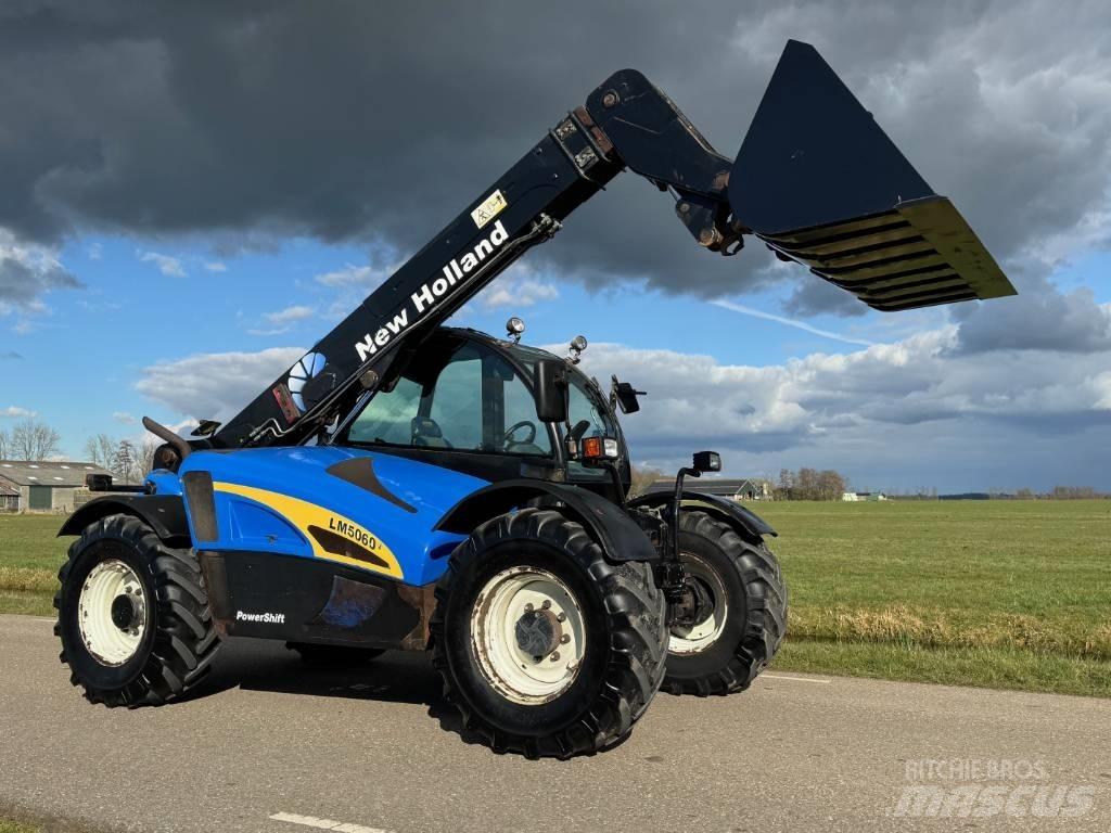 New Holland LM 5060 伸縮臂操作車