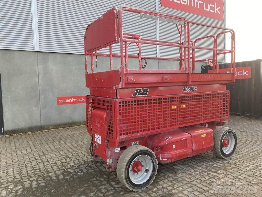 JLG 4069ERT 剪式升降機