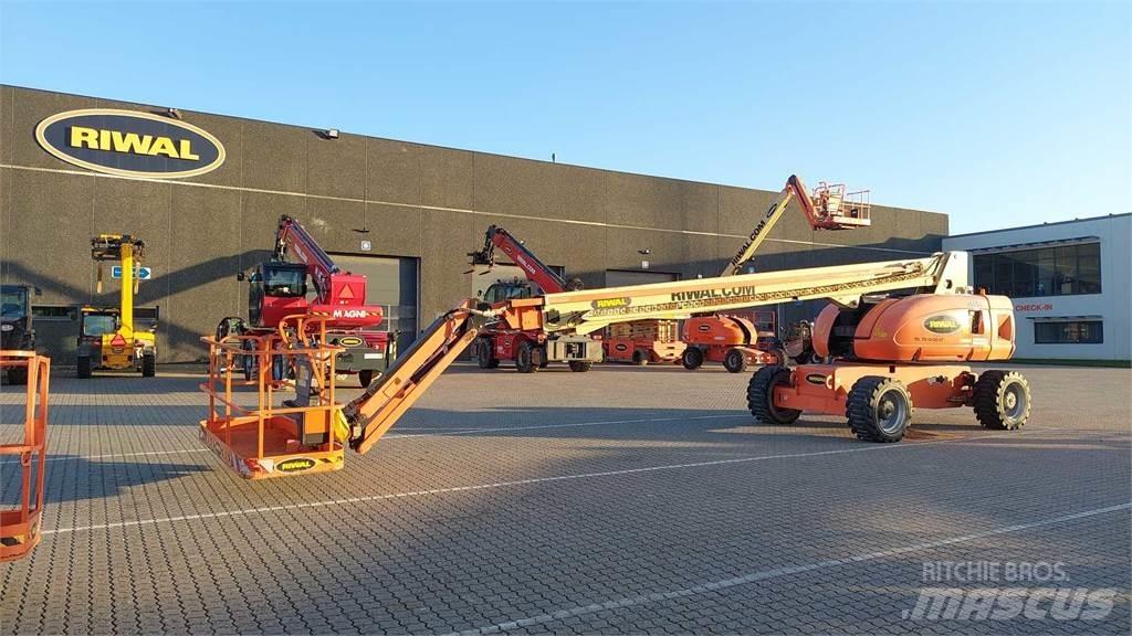 JLG 860SJ 伸縮臂高空作業車