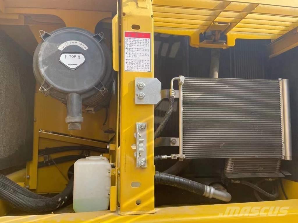 Komatsu PC 200 8N 履帶式 挖土機/掘鑿機/挖掘機