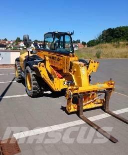 JCB 540-140 伸縮臂操作車