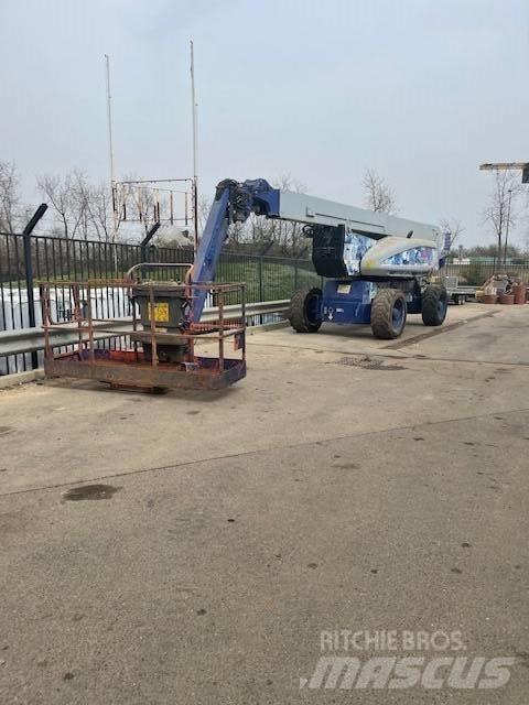 JLG 1250 AJP 曲臂高空作業車