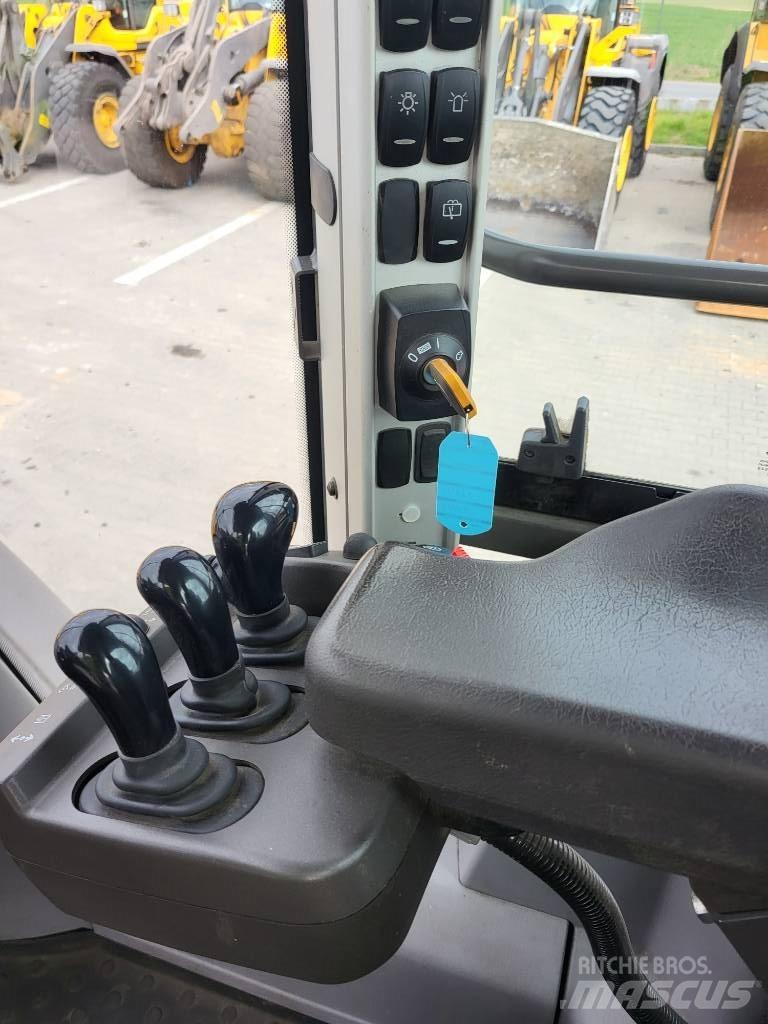 Volvo L 110 H 輪胎式裝載機