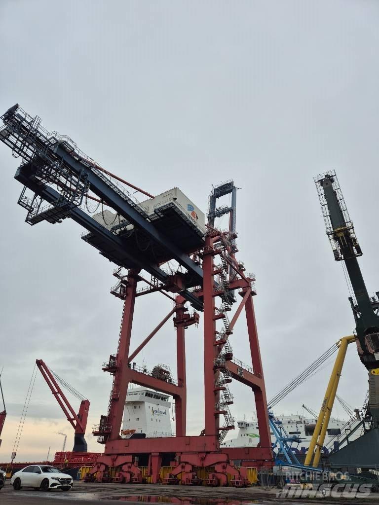  ZPMC STS 貨櫃橋式起重機 STS起重機