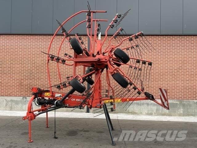 Kuhn GA6501P 堆草機