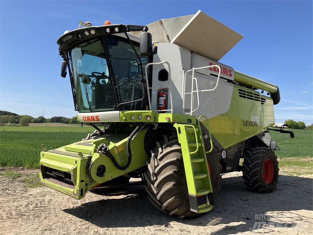CLAAS Lexion 670 聯合收穫機