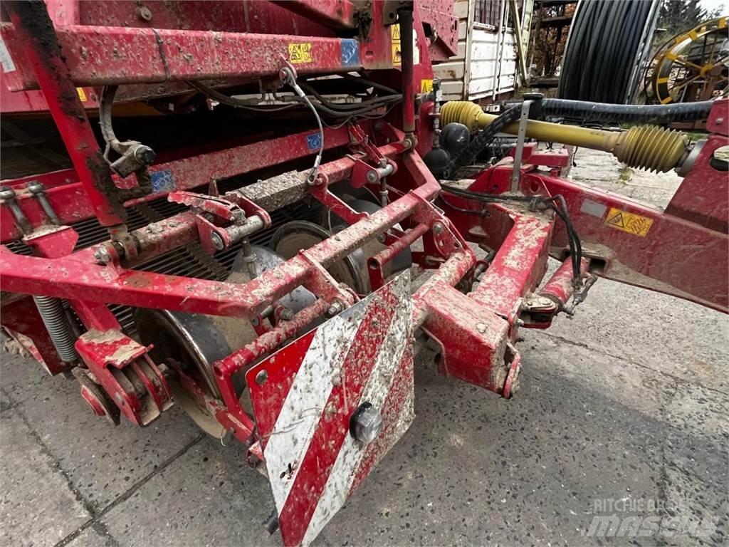 Grimme SE 150-60 馬鈴薯收穫機和挖掘機