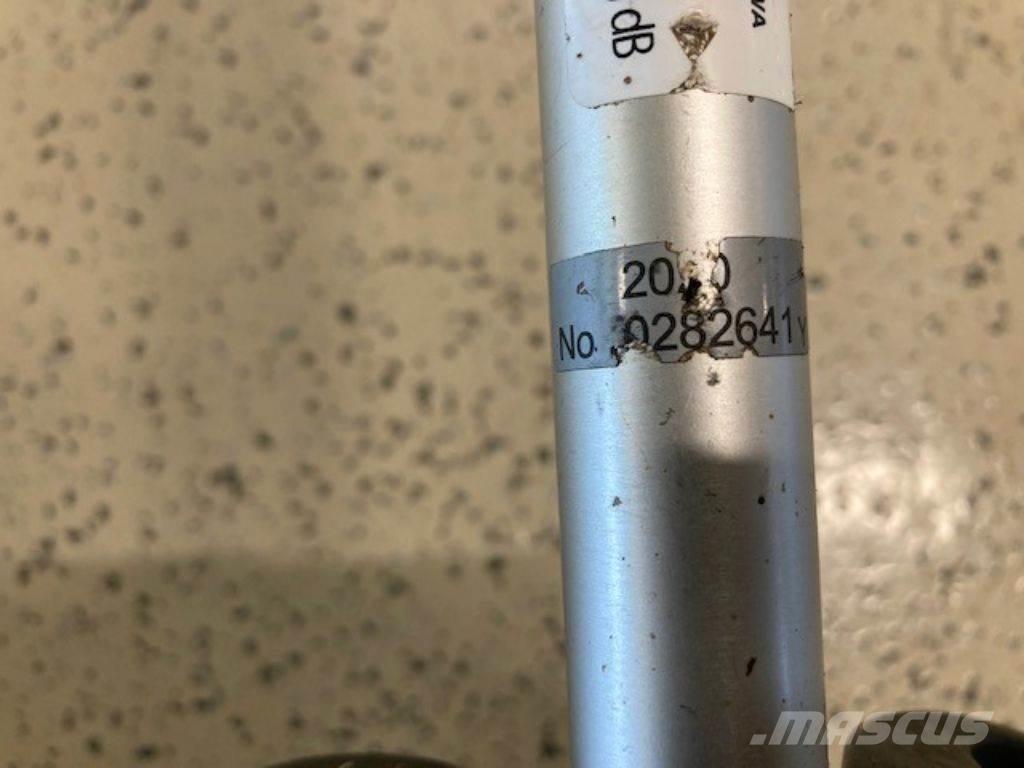 Dolmar LT-246.4 鏈鋸和清潔鋸