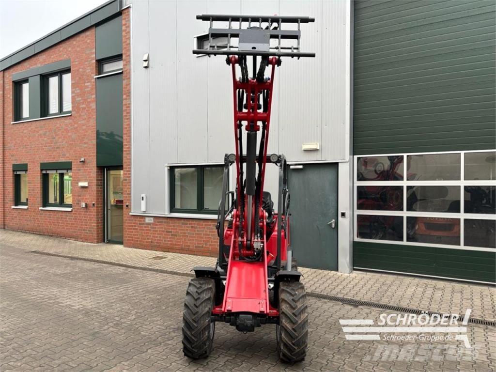 Schäffer 3650 小型裝載機