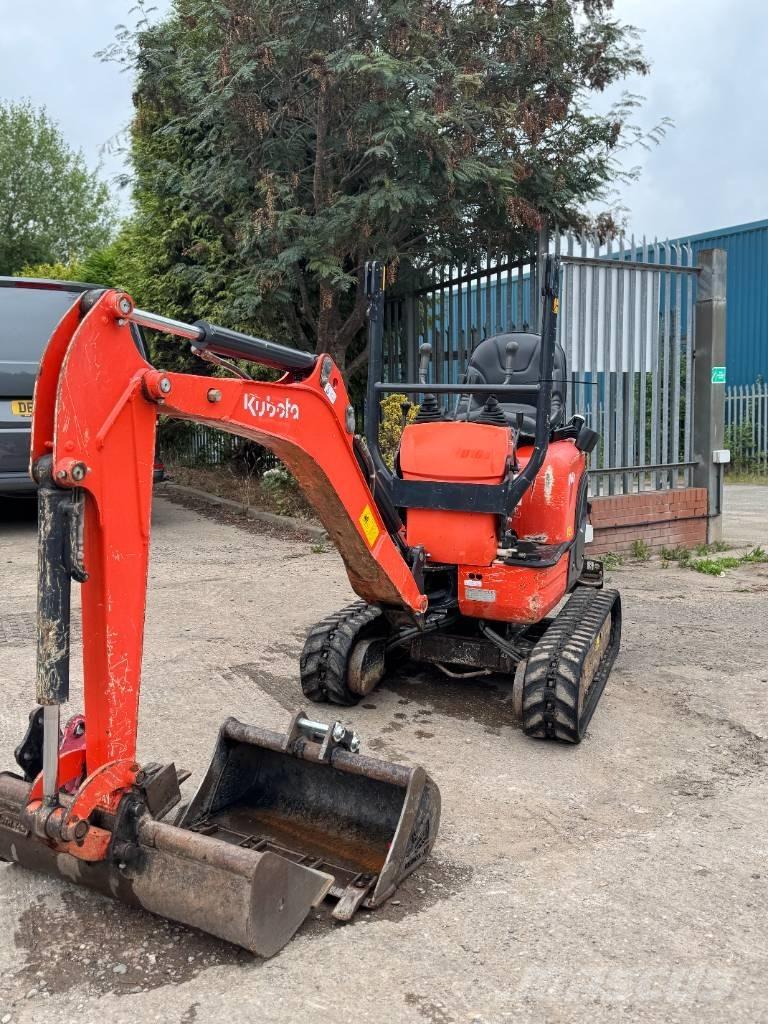 Kubota U 10 小型挖土機/掘鑿機<7t(小型挖掘機)