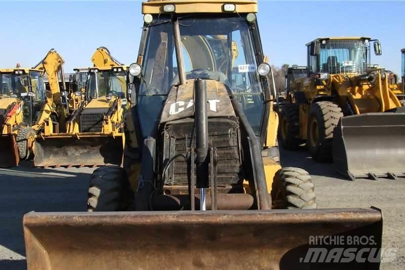 CAT 424D 反鏟裝載機