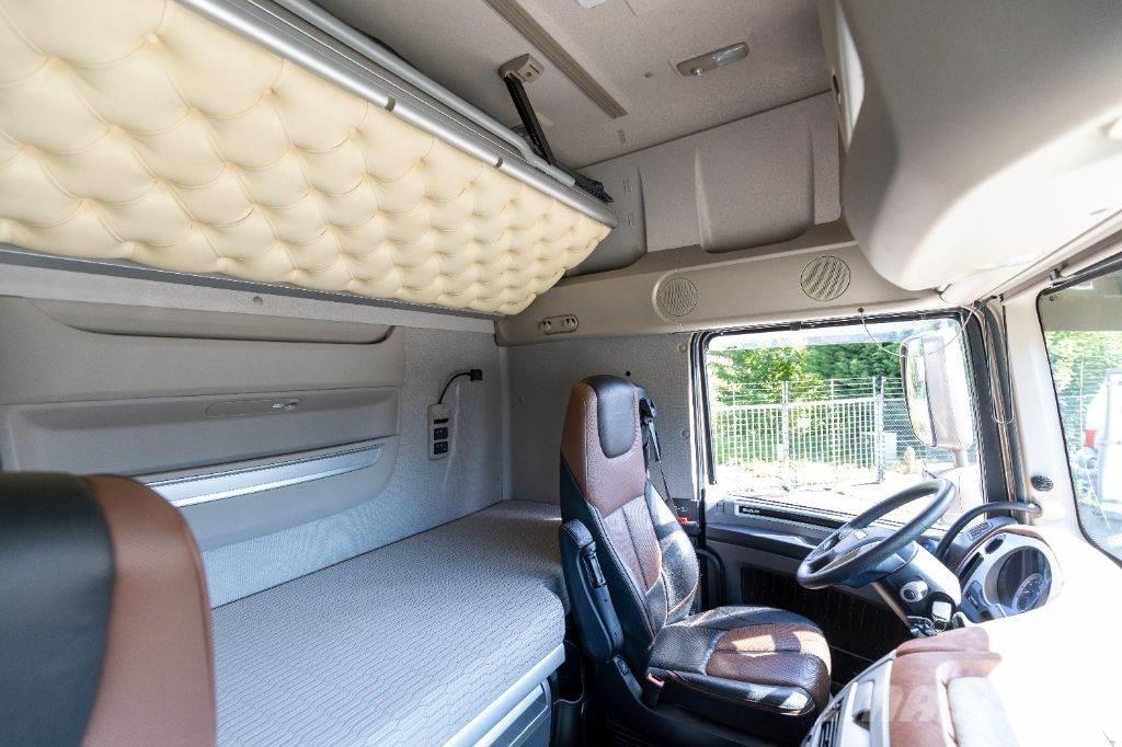 DAF XF 530 FT 曳引機組件