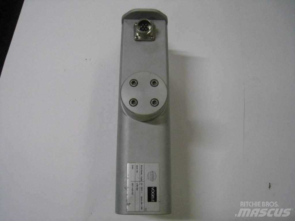 Vögele 1803-2 電子設備