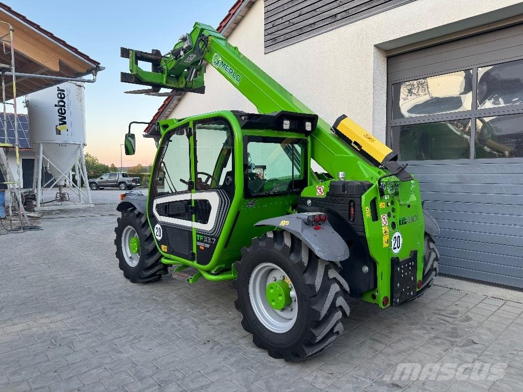 Merlo TF 33.7 伸縮臂操作車