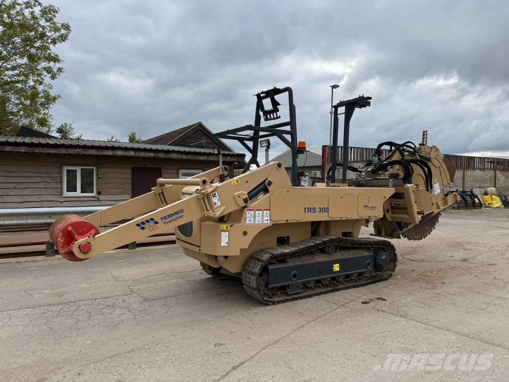 Tesmec TRS300 掘溝機