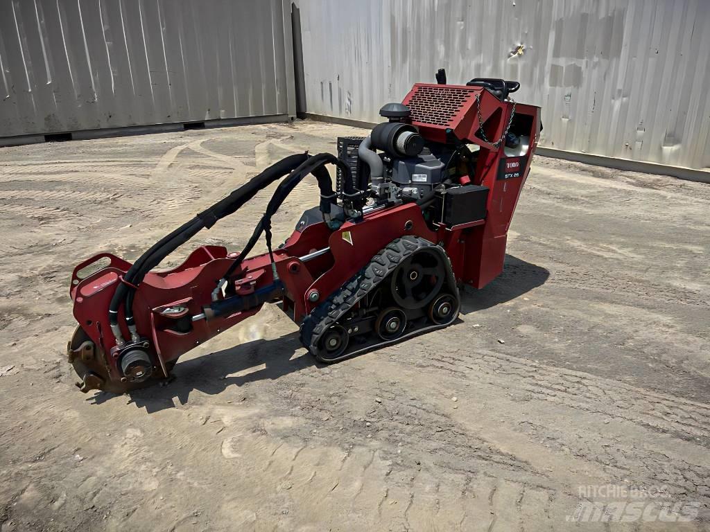 Toro STX26 樹樁破碎機
