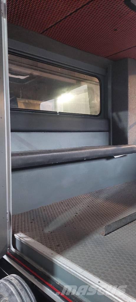 Prinoth Husky 鏟雪車